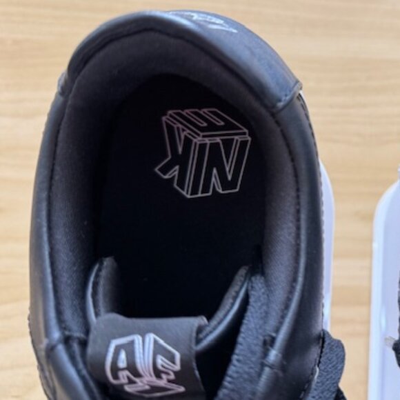 Nike Women's Air Force 1 Pixel Black Size 10 - Picture 4 of 14